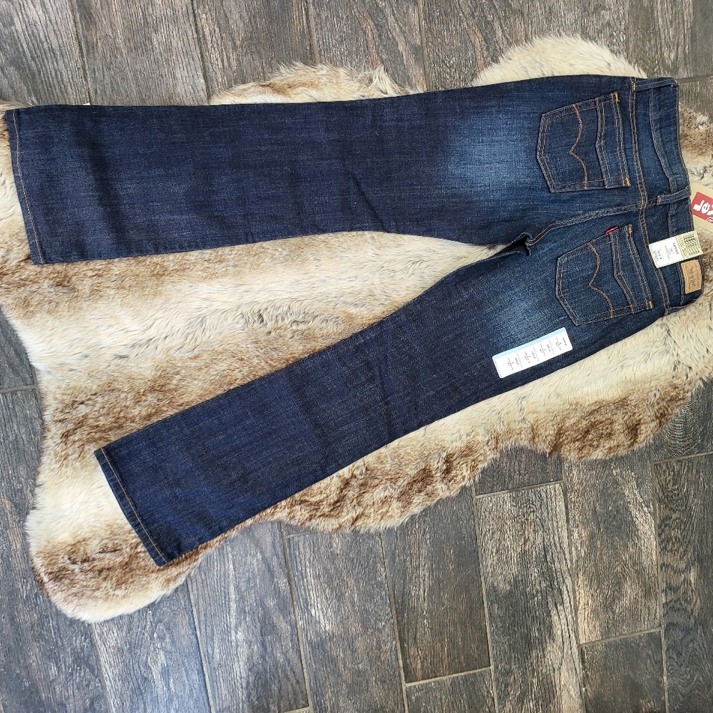 Levi's blue jeans size 0 boot cut low rise
